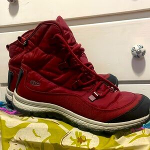 Waterproof winter keen boots